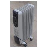 (AM) Pelonis Oil Filled Radiator. Model: H0-157