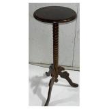 (M) Wooden Bistro Table  3ft
