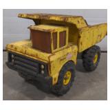 (AA) Vintage Mighty Tonka Dump Truck. Measures