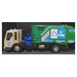 (AA) Plastic Tonka Garbage Truck. Measures