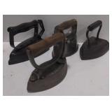 (AM) Vintage Cast Iron and Metal, Clothing Irons.