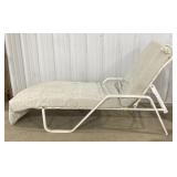 (H)Adjustable Metal Frame Outdoor Patio Lounge