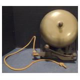 (AM) Vintage Brass Wall Mounted, Manual Pull