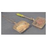 (M) Set of Vintage Kitchen Soap Savers.