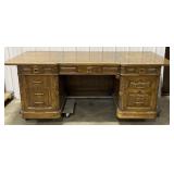 (BO)Romweber Carved Viking Oak Double Pedestal