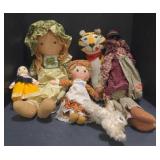 (M) Vintage Dolls Including a Hobby Hollie Doll,