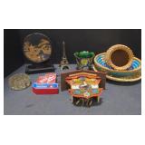 (P) Lot of Miscellaneous Decorations, including a