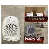 (P)Comfort Zone Oscillating Fan Heater Model