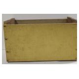 (M) Wooden Crate (approx 19" x 12" x 11")