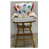 (H) Wood High Chair w/ Metal Tray And Seat Cover