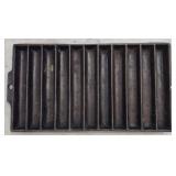 (H) Cast Iron Corn Bread Pan Appr 7x13 inches