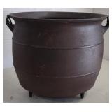 (H) Cast Iron Three Leg Kettle Cauldron Appr 9x9