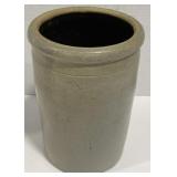 (X) Vintage Stoneware Crock. (Approx. 6.5 in