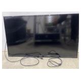 (Bi) Hisense Television w/ Plug & HDMI Cable