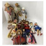 (BA) Wood Arizona art museum dolls with cloth and