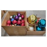 (BA) Vtg LG 7"R Hand Blown LG Glass Christmas