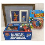 (IN) Marvin the Martian television organizer with