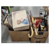 (BA) Umbrellas & Wall Hanging Face Mask (6×8)