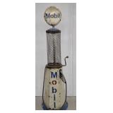 (TB) Mobil Hand Made Metal Decorative Gas Pump
