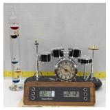 (Hi) 2 clocks and a Galileo glass thermometer