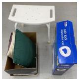 (BA) Toilet and Shower Seats and pillows