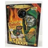 (IN) Marvel Comics Doctor Doom figure by toy biz