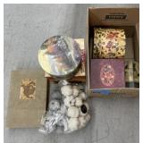 (FG) Empty Boxes and decor