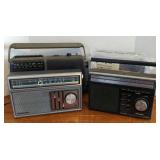 Vtg Portable Radio- Panasonic, Grand Prix, & GE.
