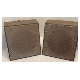 Stereo Speakers 14inx7inx14.5in (living room)
