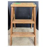 Wood Step Ladder 24" (Attached Garage)