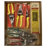 Pipe and Duct Snips 12inx16in (attached garage)