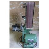 Central Machinery 4"Belt and 6" Disc Sander,