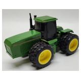 1/32 John Deere 8960 Battery Operated 4wd Tractor