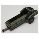 Vintage 1/16 Ertl John Deere Manure Spreader.