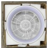 (ZZ) White Ceiling Fan With Lights. Model