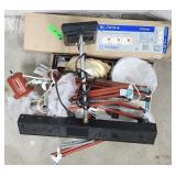 (Q)  THOMAS LIGHTING THREE LIGHT VANITY BAR,