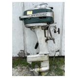 (Q) Mercury Mark 20 Outboard Boat Motor