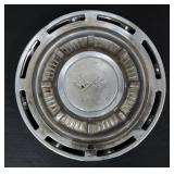 (Q) 1959 CHEVY, 3 HUB CAPSBIDDING 3 TIMES THE