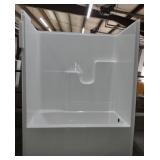 (WE) Bathtub with Right Drain and Faucet