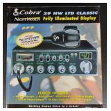 (R) Cobra 29 NW LTD Classic Fully Illuminated