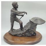Aus-Ben Studios Trap Triumph Bronze Golf Sculpture