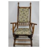 (P) Wooden Rocking Chair