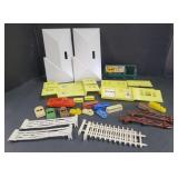 (P) 2 Plasticville O Scale Ranch Houses Yellow