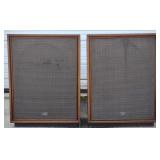 (Q) Vintage Yamaha Speakers