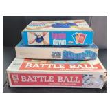 (O) 3 Vintage Board Games