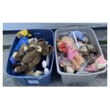 (D) Pot Of Childrenï¿½s Toys: Baby Dolls, Plushes,