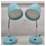 (Q) Plastic Gooseneck Lamps