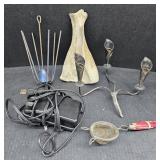 (AA) Mixed Lot Includes: Grappling Hook,