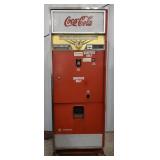(Q) Vintage Coca-Cola Bottle Dispenser