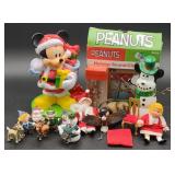 (O) Peanuts Holiday Clock (9"), Keychains,